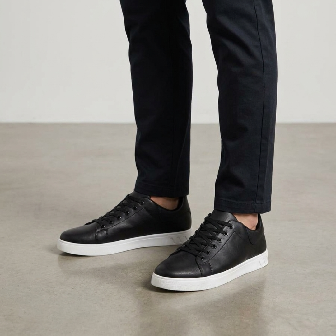 Men’s Casual Lace-Up Sneakers | Low Top
