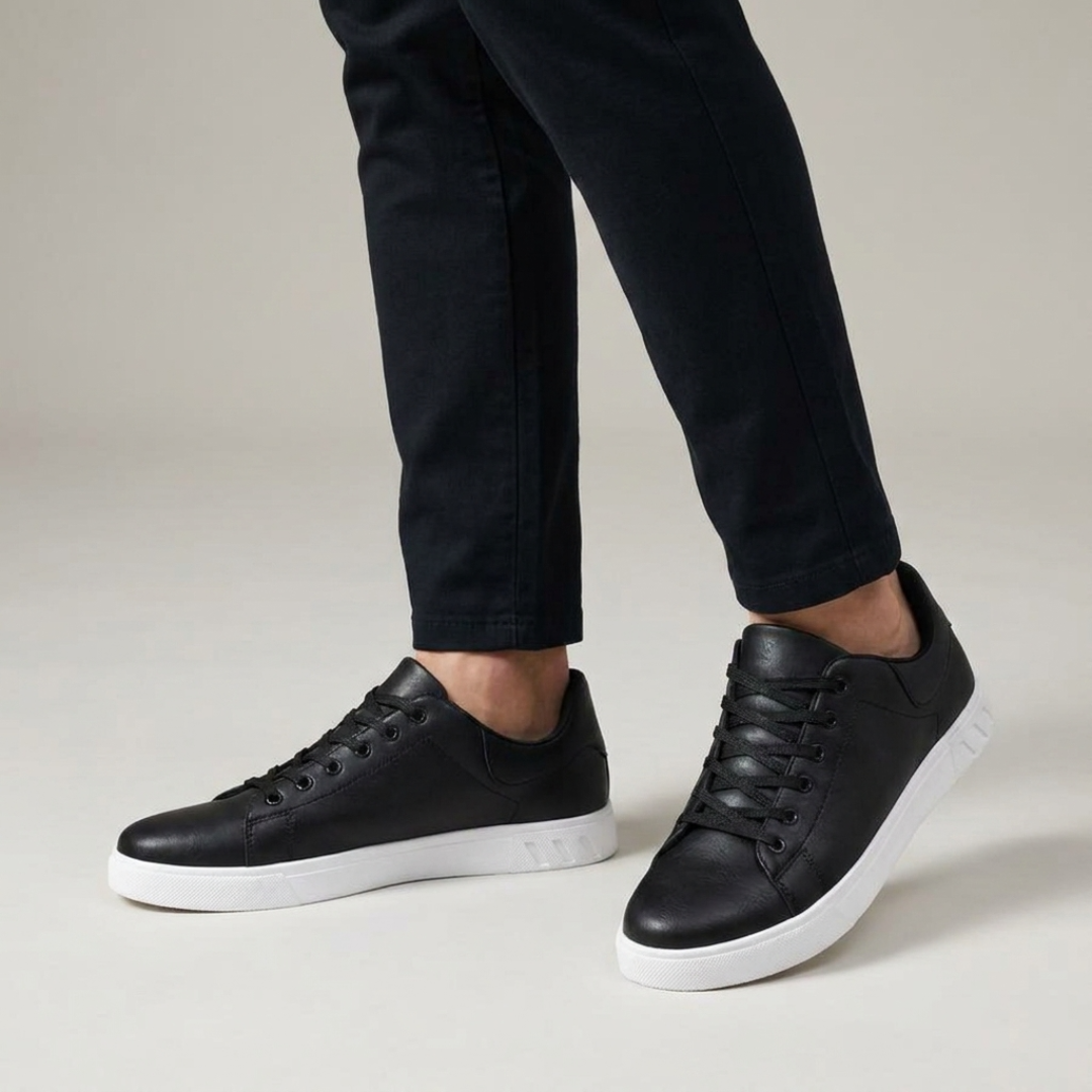 Men’s Casual Lace-Up Sneakers | Low Top