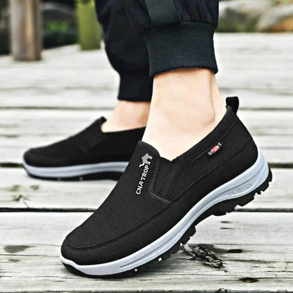 Men’s Outdoor Slip-On Shoes | Everyday