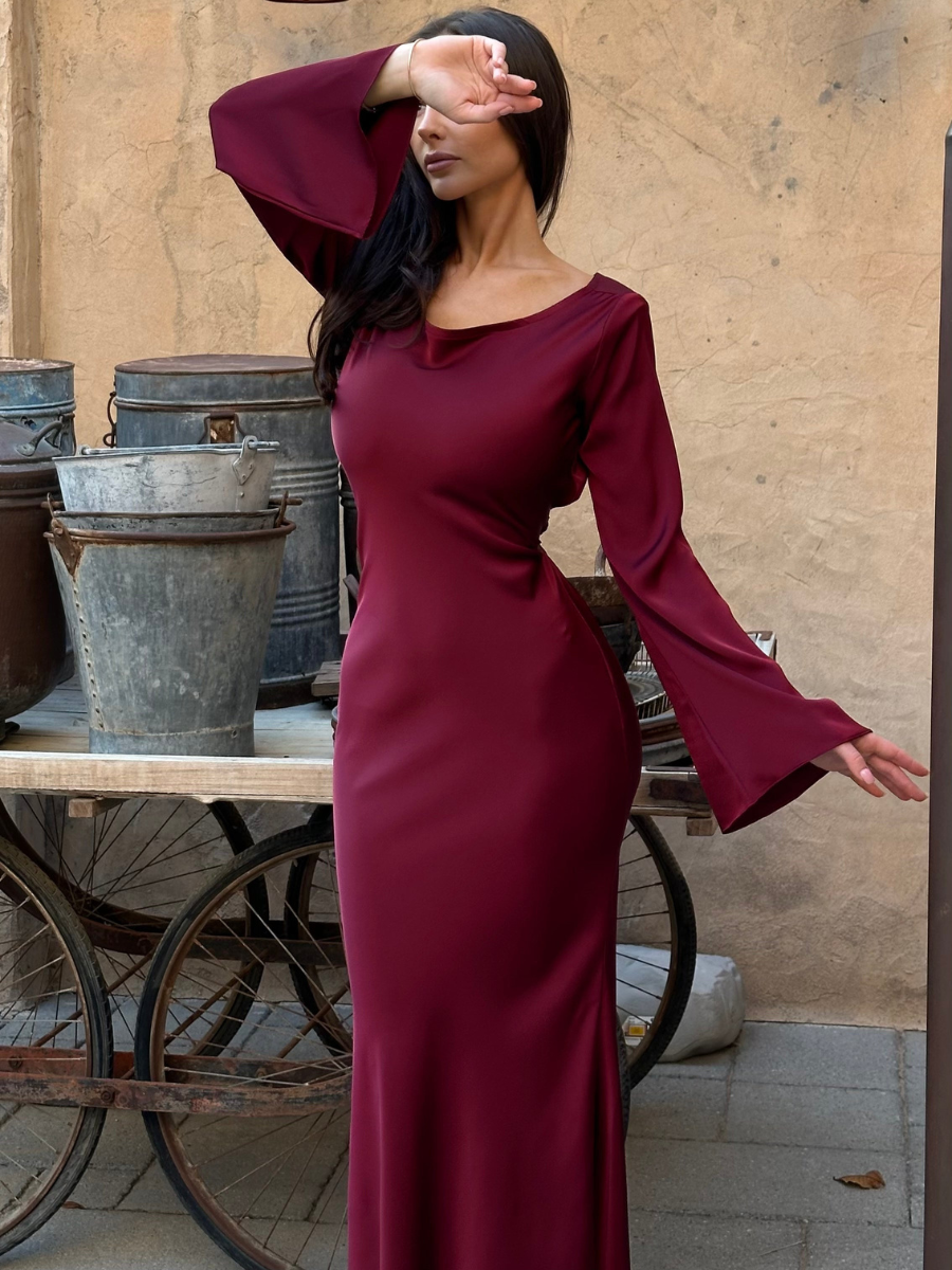 Women’s Elegant Maxi Dress | Long Sleeve