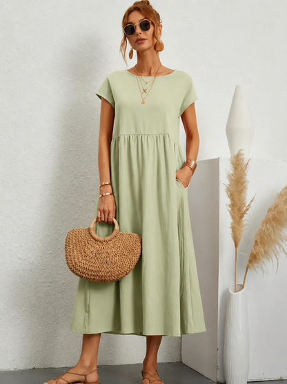 Elegant Lightweight Dress with Relaxed Flowing Cut