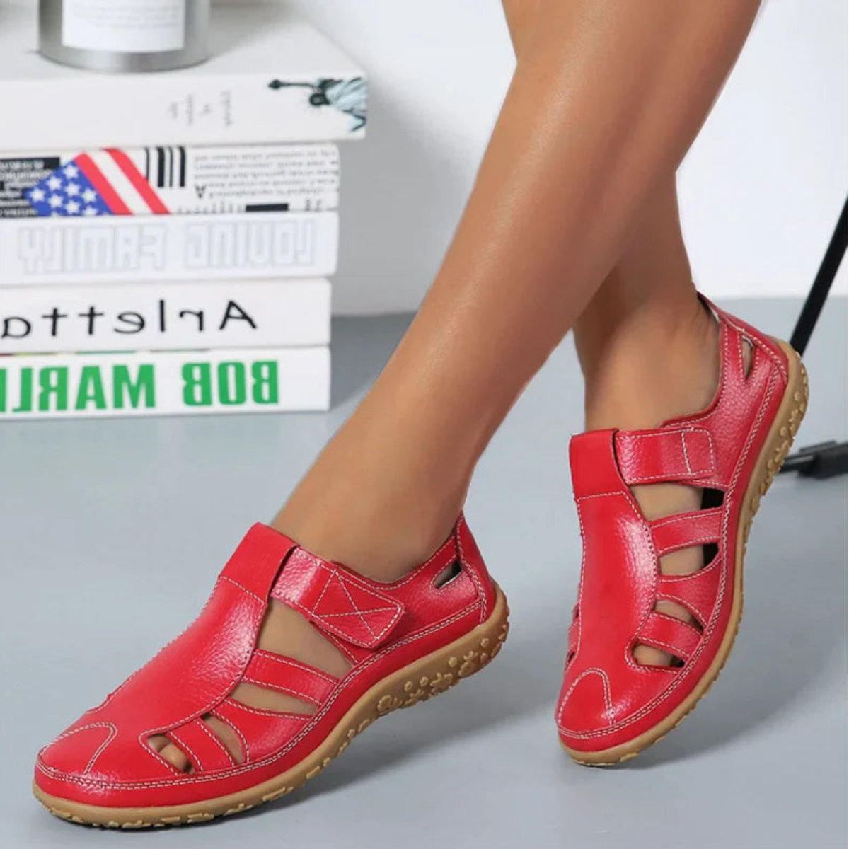 Women’s Casual Comfort Sandals | Closed Toe