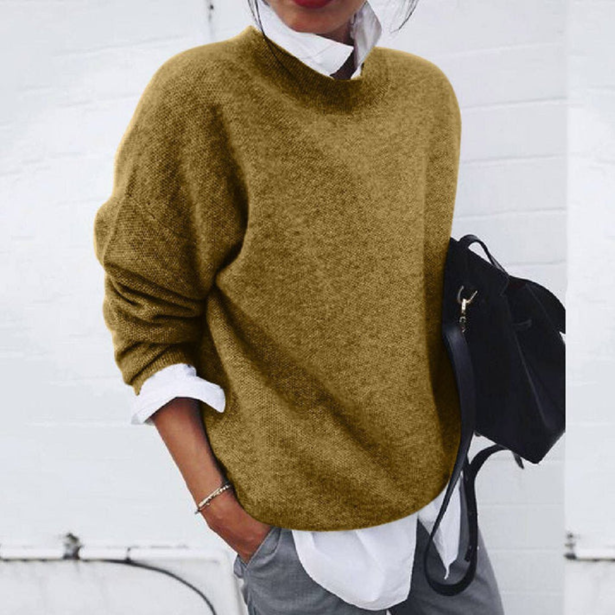 Women’s Crew Neck Sweater | Classic Fit