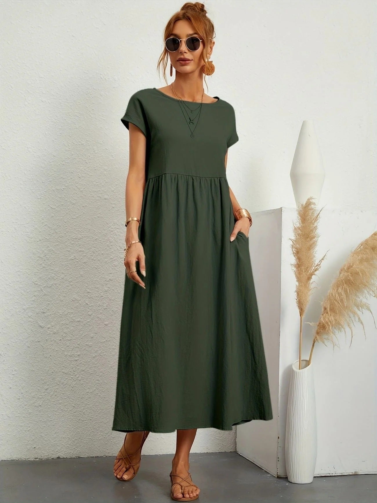 Elegant Lightweight Dress with Relaxed Flowing Cut