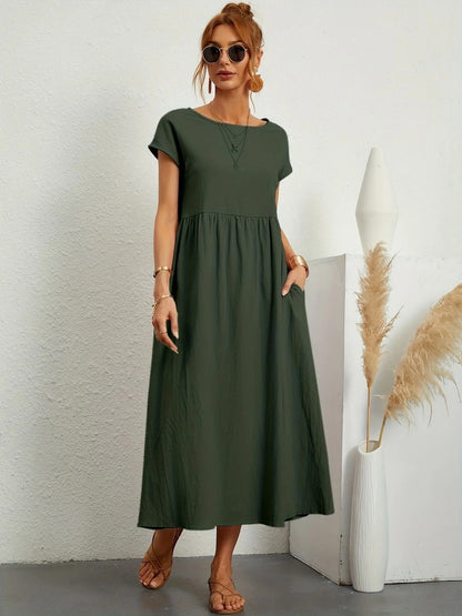 Elegant Lightweight Dress with Relaxed Flowing Cut