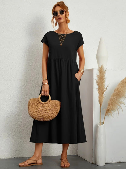 Elegant Lightweight Dress with Relaxed Flowing Cut