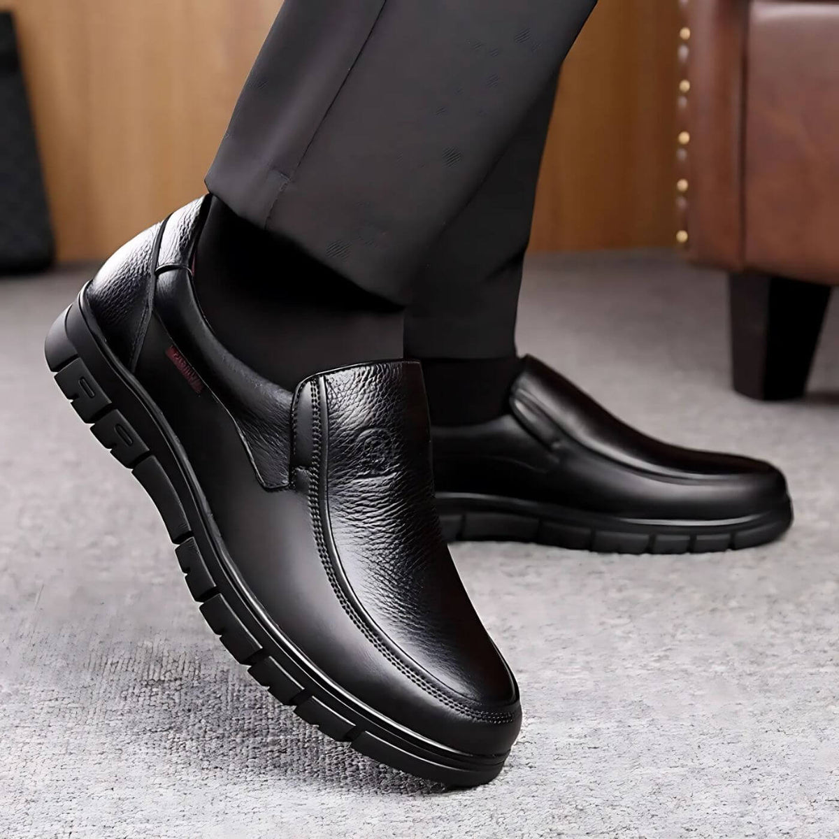 Julian | Comfortable Slip-On Orthopedic Shoes for Men