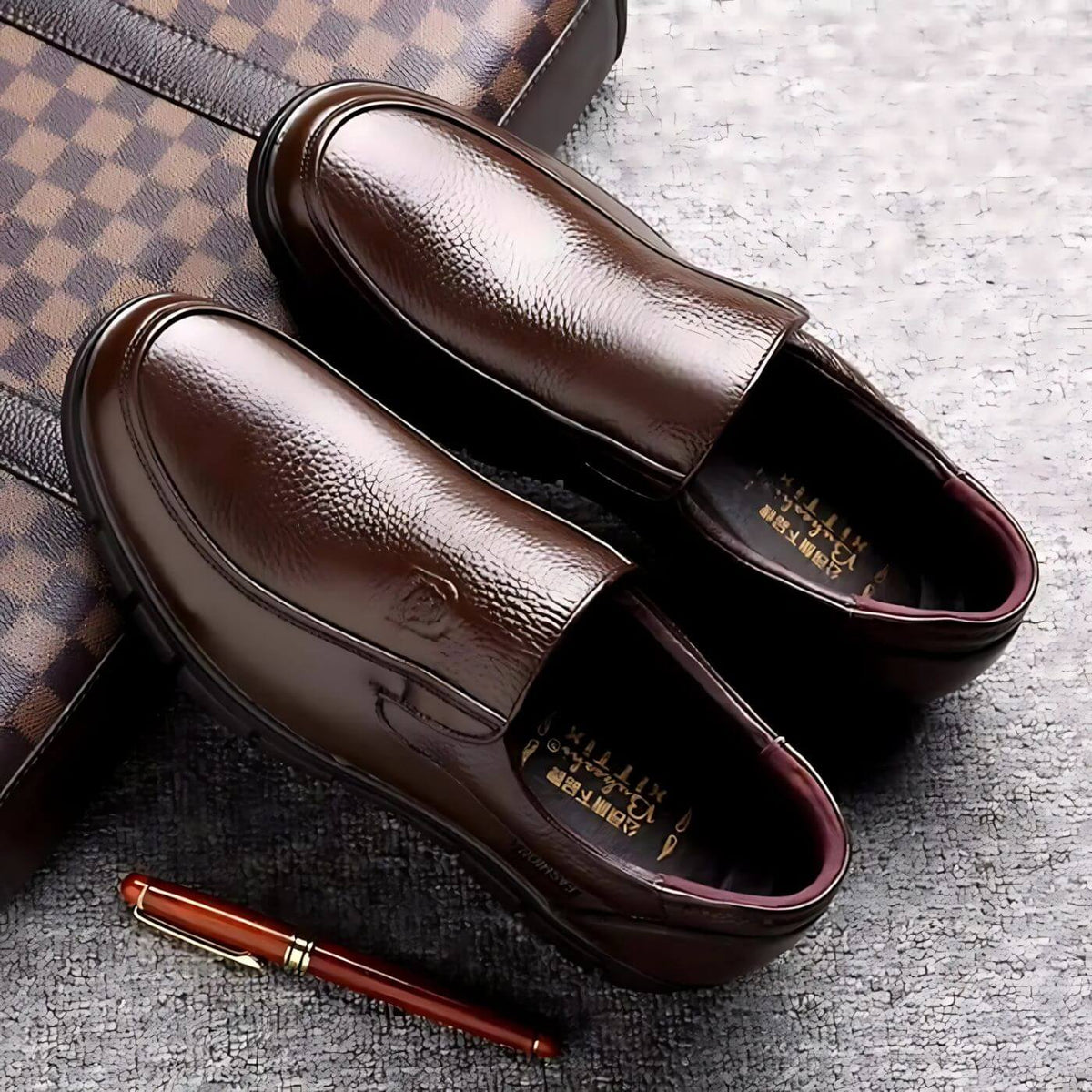 Julian | Comfortable Slip-On Orthopedic Shoes for Men