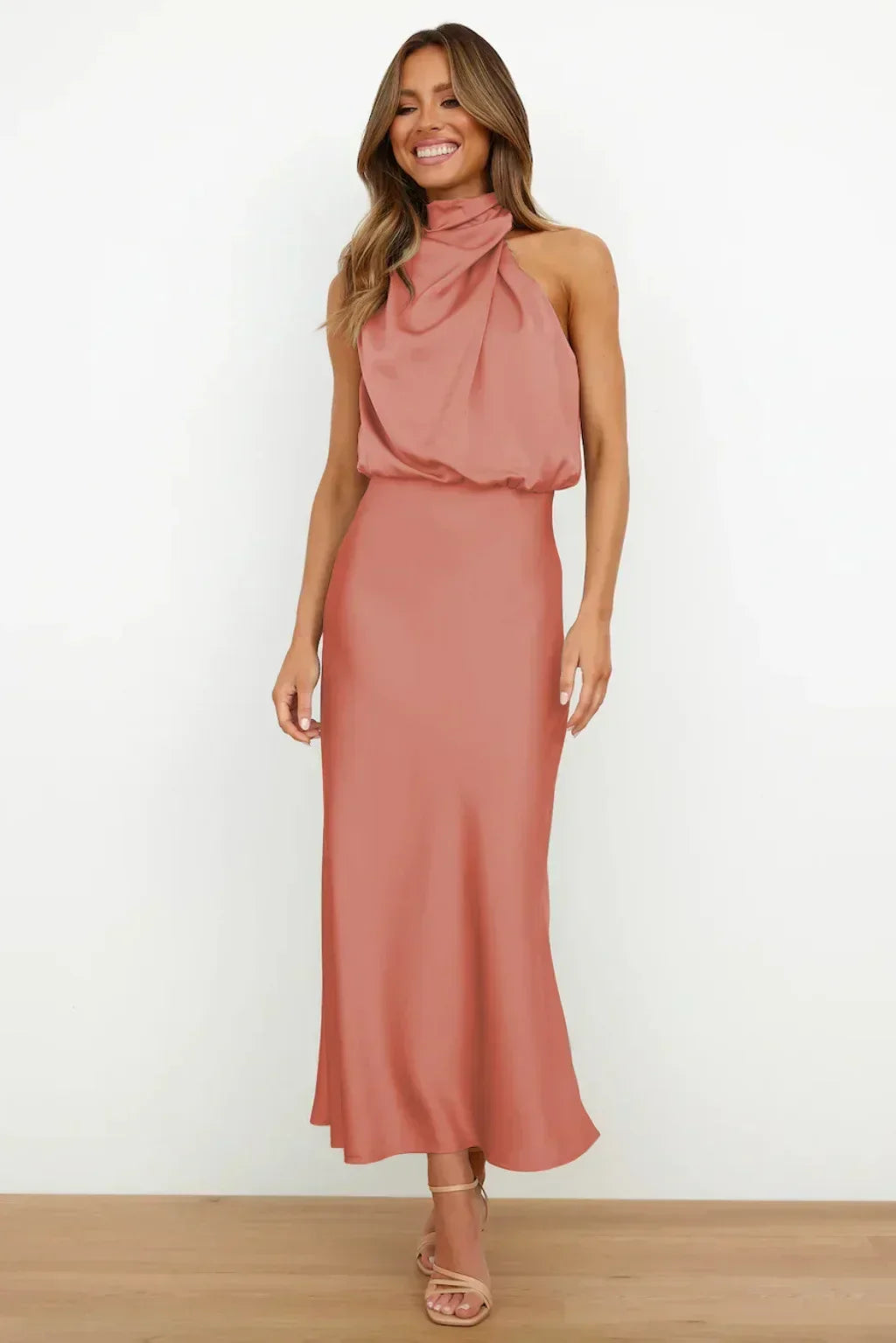 Mariana | Elegant Halter Evening Dress