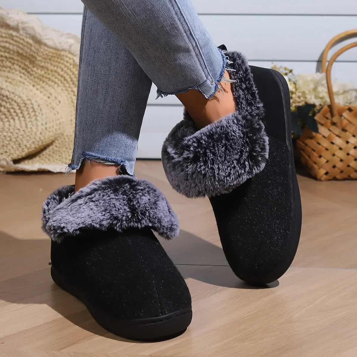 Vera | Soft Plush Slipper