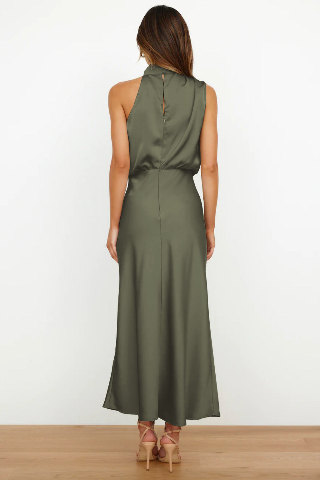 Mariana | Elegant Halter Evening Dress