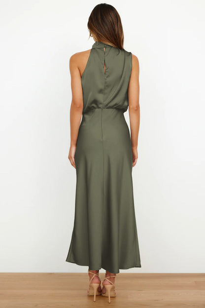 Mariana | Elegant Halter Evening Dress