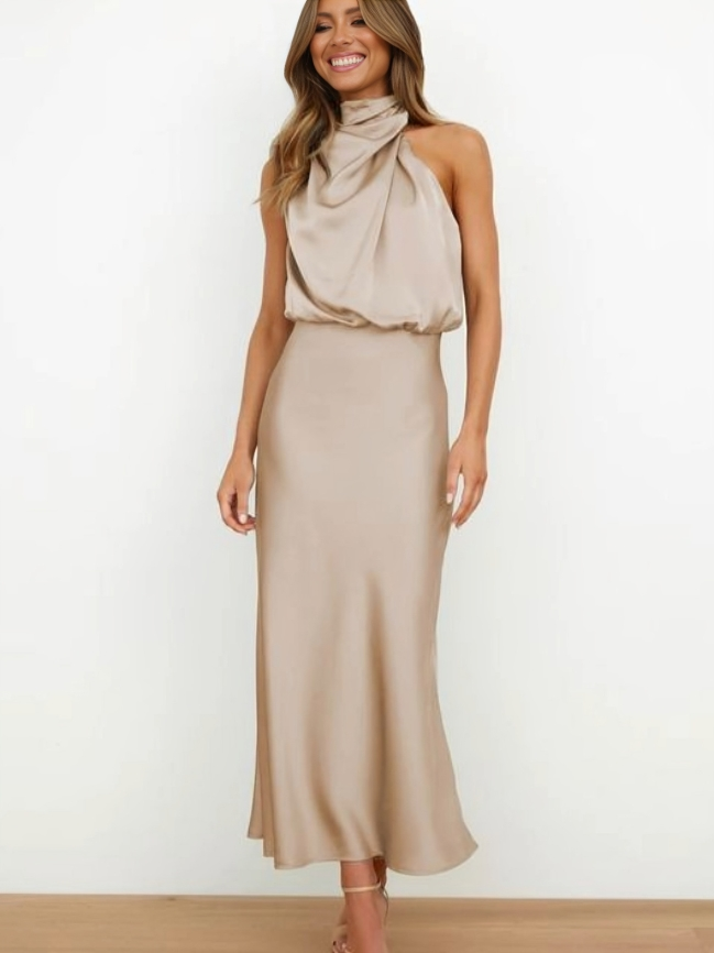 Mariana | Elegant Halter Evening Dress