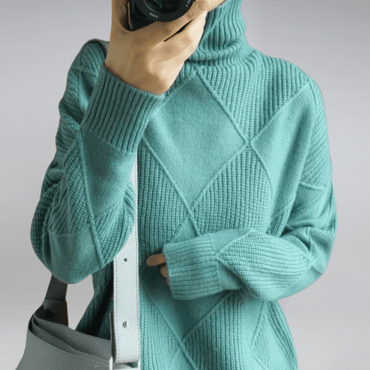 Fruta | Elegant Cozy Sweater