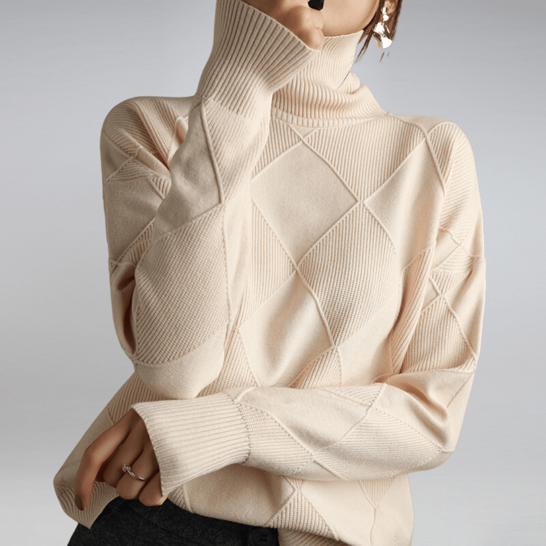 Fruta | Elegant Cozy Sweater