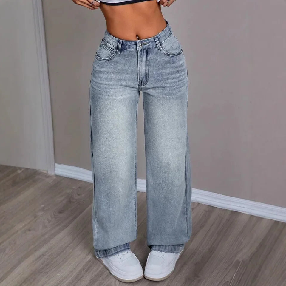 Damen Hose mit Weitem Bein Knopfverschluss und Fronttaschen in Heller Waschung