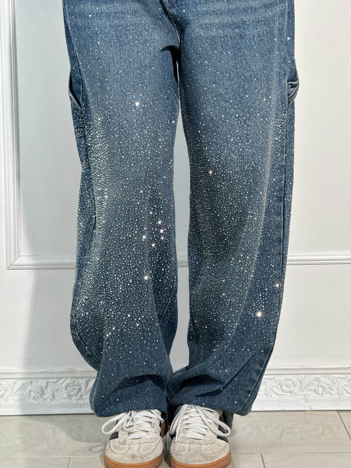 Damen Hose mit weitem Bein Strassbesatz Seitentasche mit Klappe und Knopfverschluss