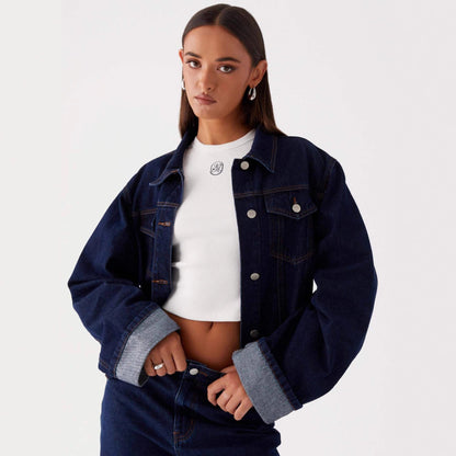 Damen Jeansjacke mit Brusttaschen und Kontrastkrempe