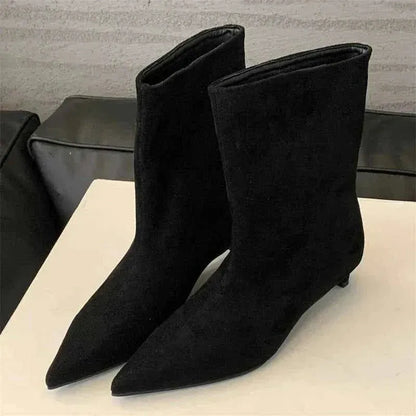 Elegant Ankle Boots with Block Heel and Inside Zipper