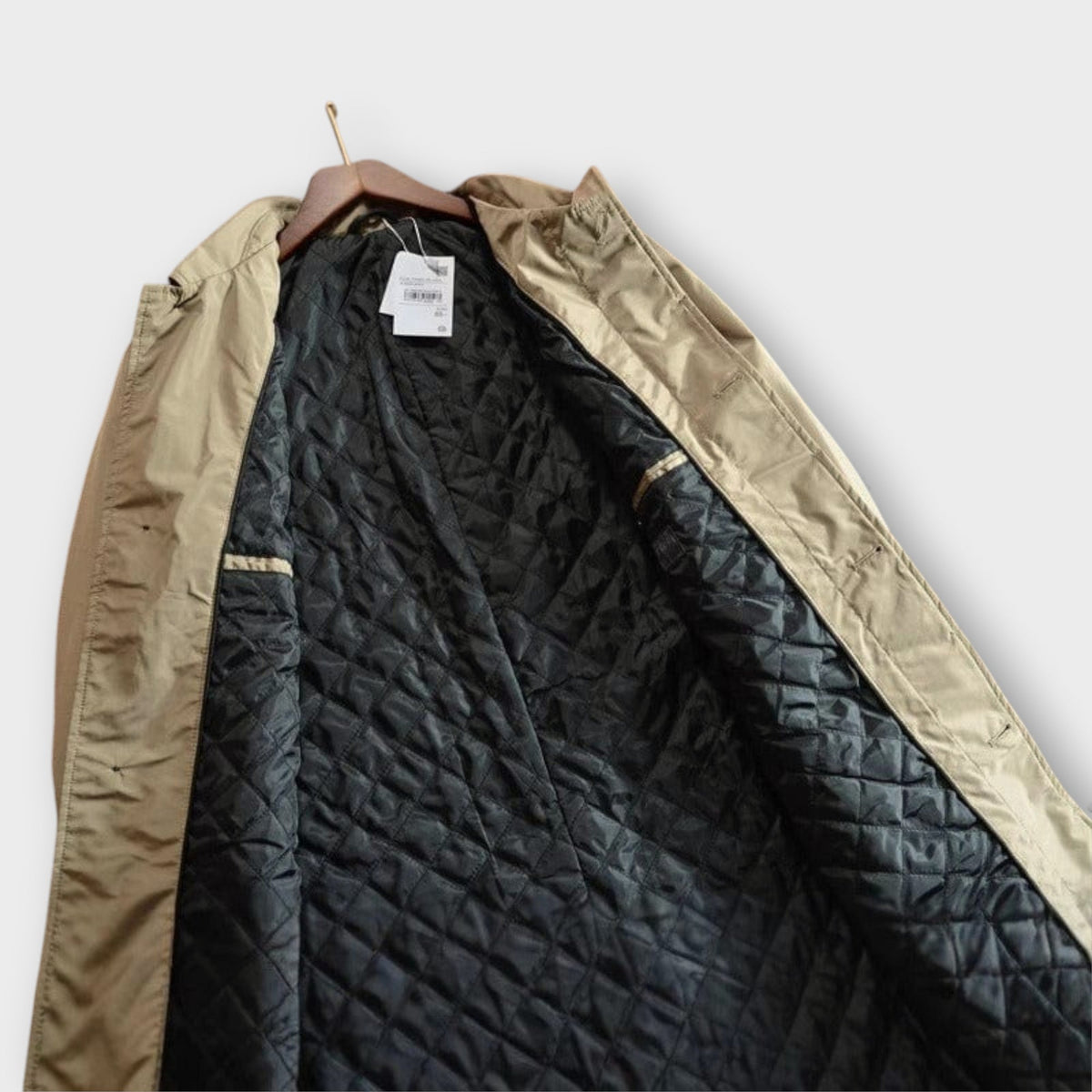 Baptiste | Structured Coat with Quilted Lining and Fitted Cut