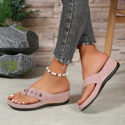 Women's Cushioned Sandals