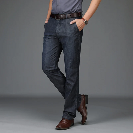 Classic Fit Stretch Denim Jeans – Mid-Rise