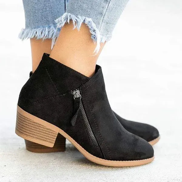 Casual Supportive Boots in Genuine Leather