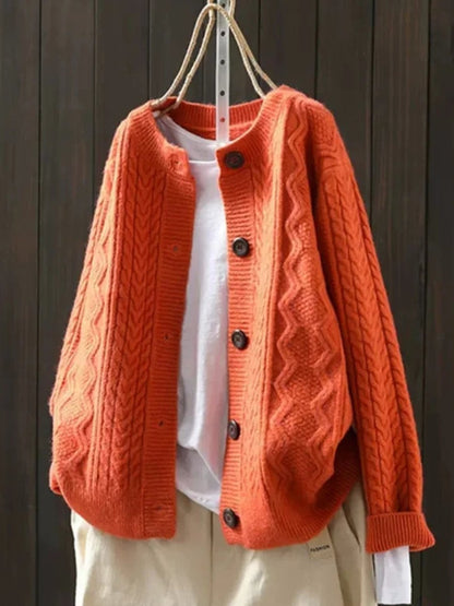 Lara | Women's Chunky Oversized Cable Knit Wool Cardigan