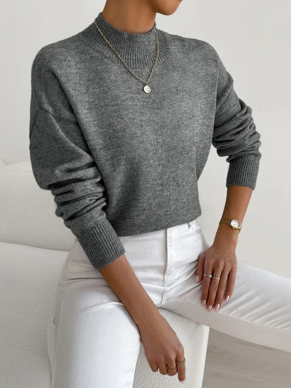 Elegant Turtleneck Sweater with Classic Design