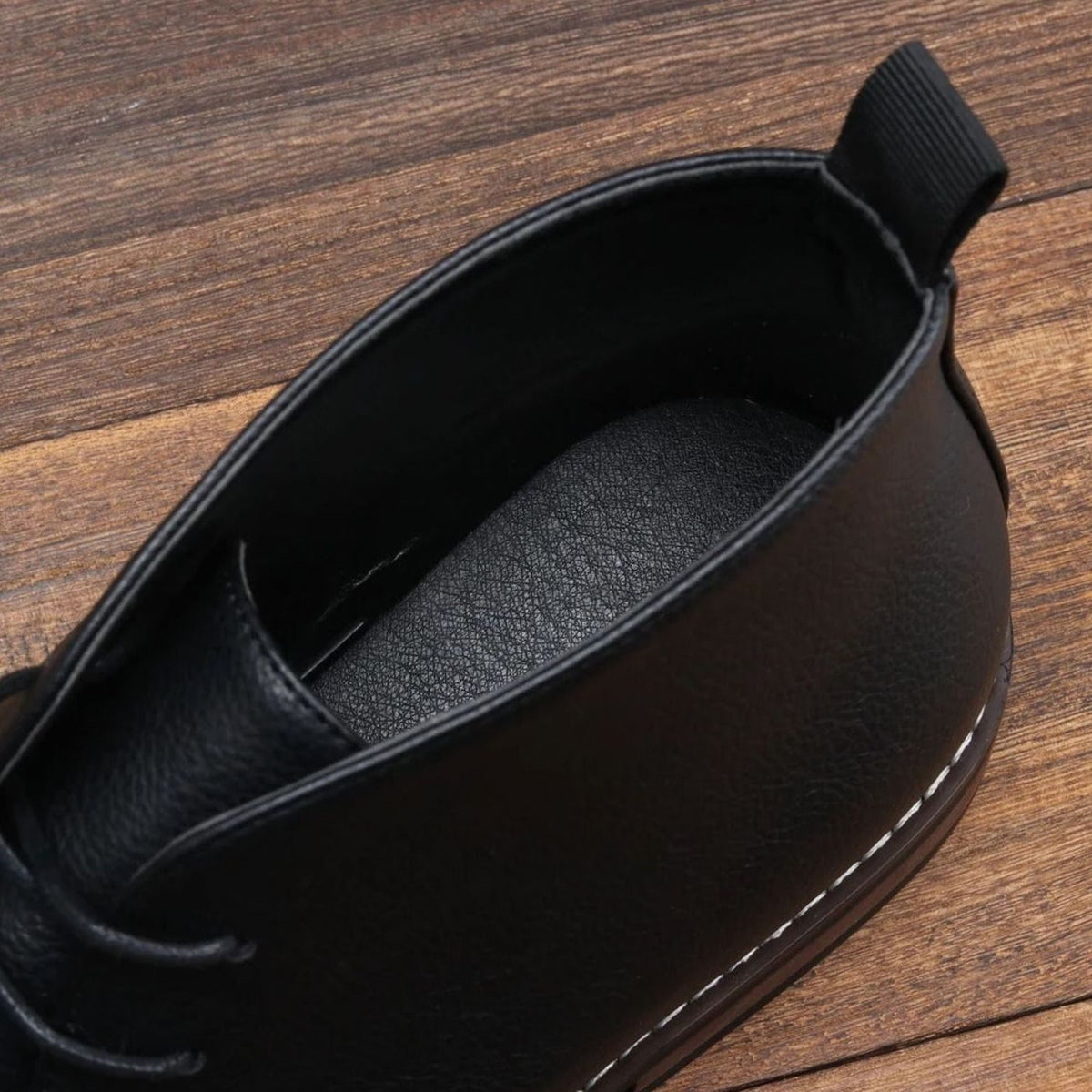 Arthur | Men's Pebbled Leather Lace-Up Chukka Boots