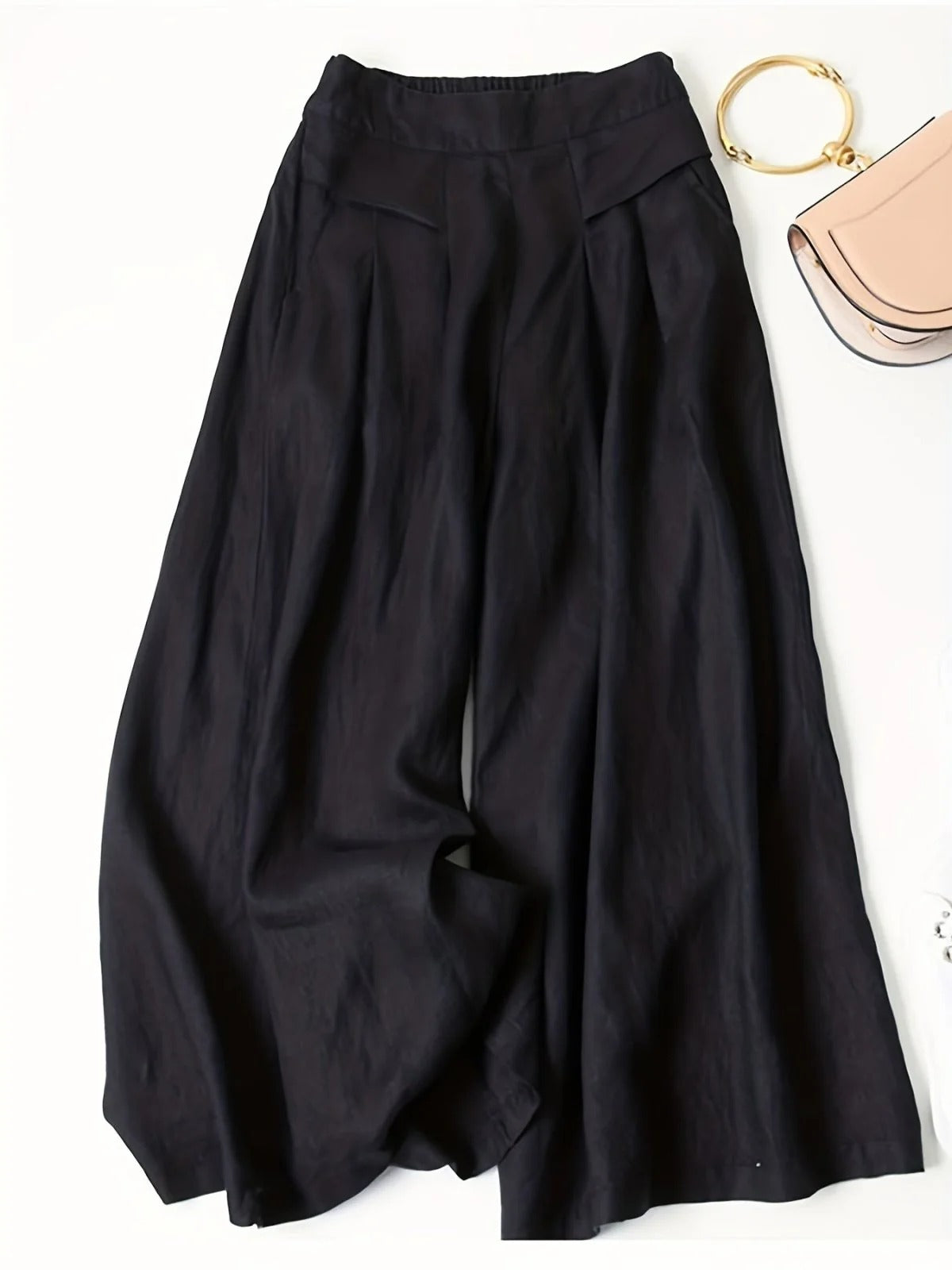 Wide-Leg Capri Trousers in Viscose-Linen Blend