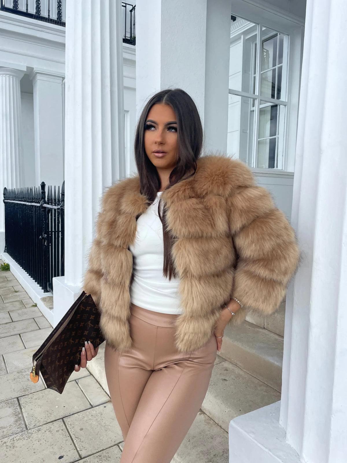 Women's Bubble Faux Fur Coat – Fluffy Statement Fur Coat