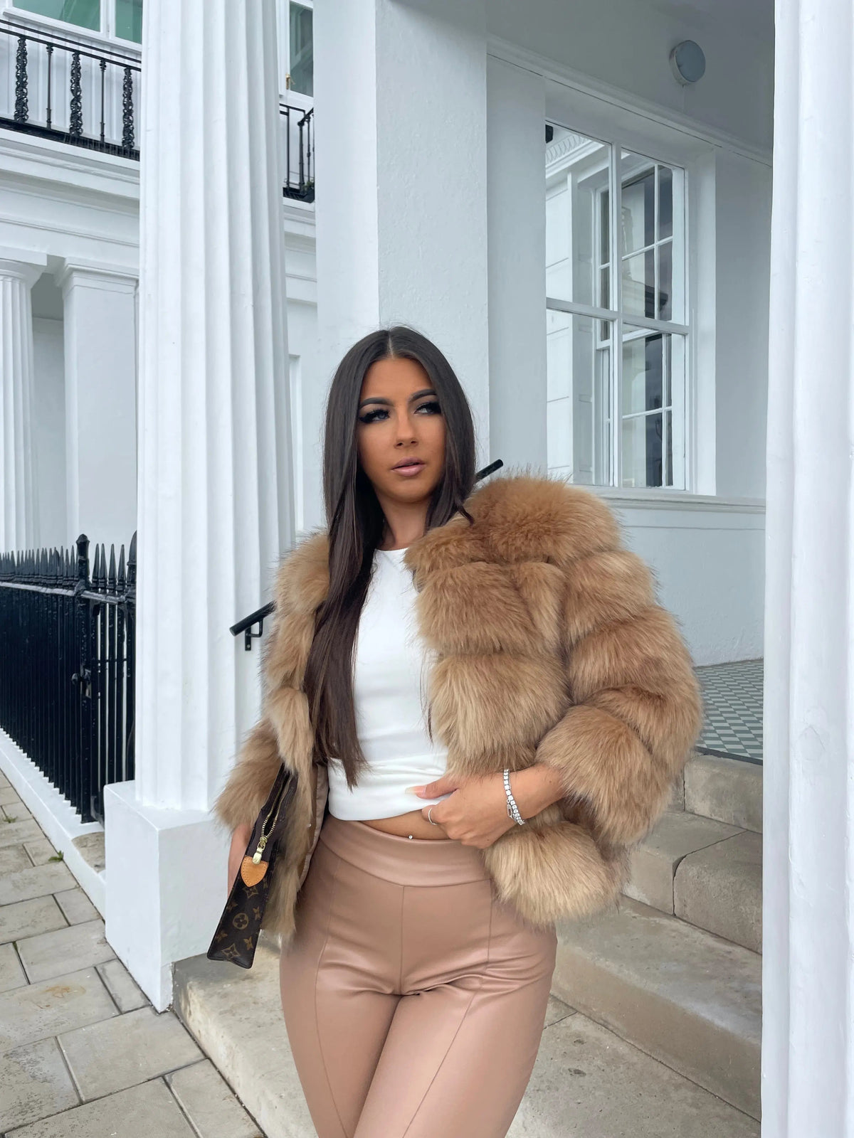 Women's Bubble Faux Fur Coat – Fluffy Statement Fur Coat