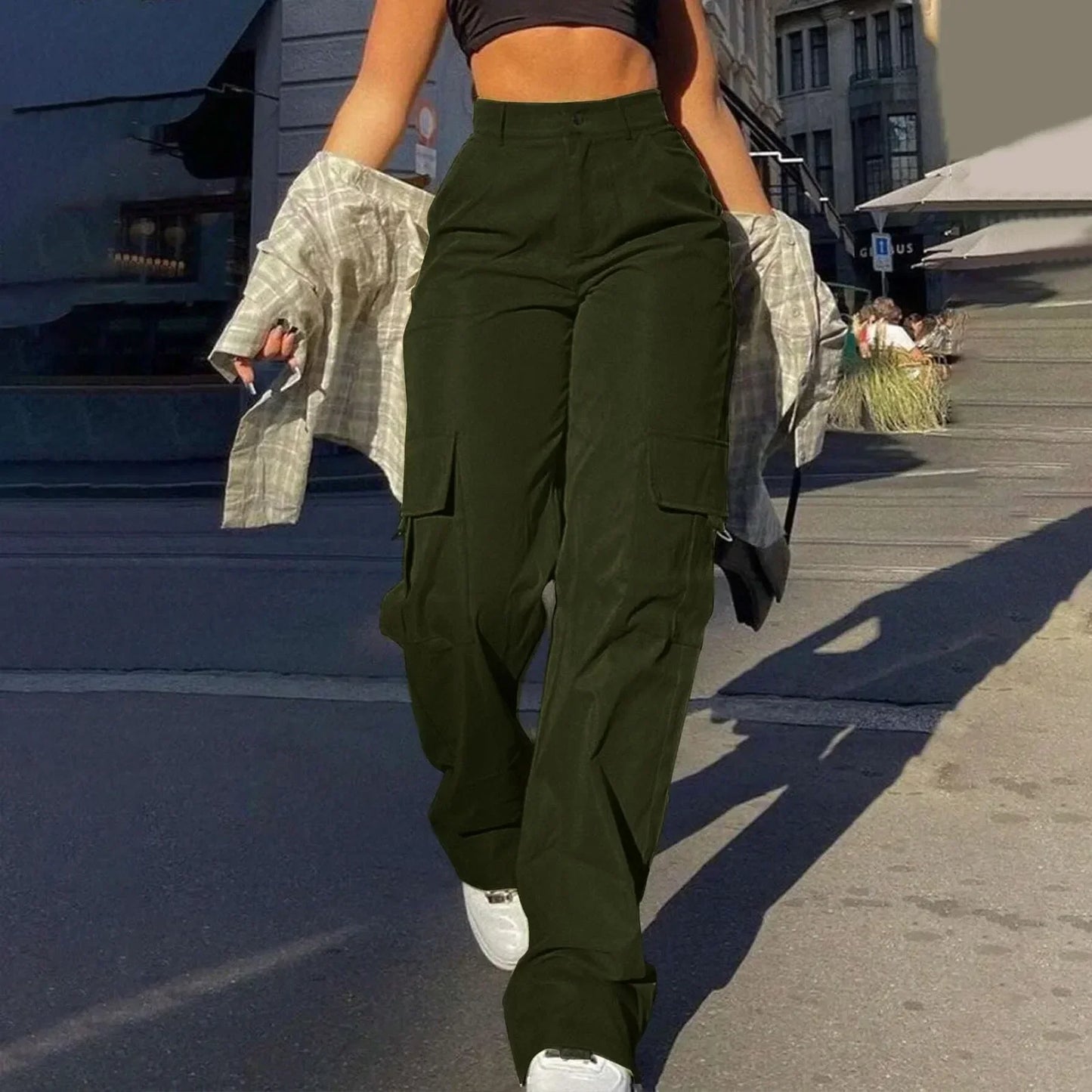 Women's High-Waist Cargo Pants with Functional Pockets
